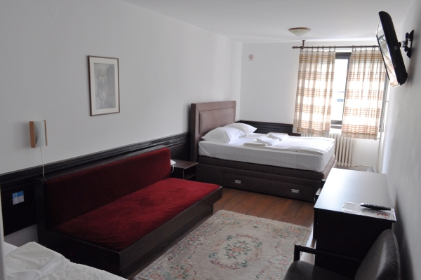 Hotel Komovi (Berane)